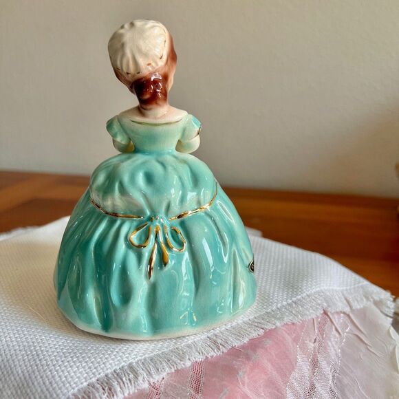 Josef Originals KATE from TOWN and COUNTRY Series, Vintage Figurines - Picture 4 of 10